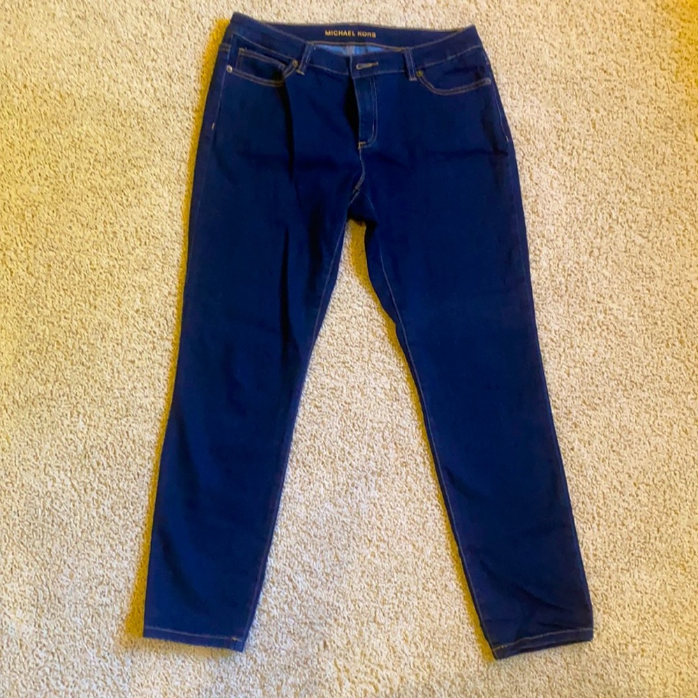 ✅MICHAEL KORS women’s jeans. SKINNY. SIZE 8. Dark. Dressy.
